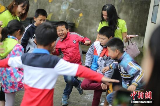 农民工返乡子女入学调查:消除就学中利益捆绑
